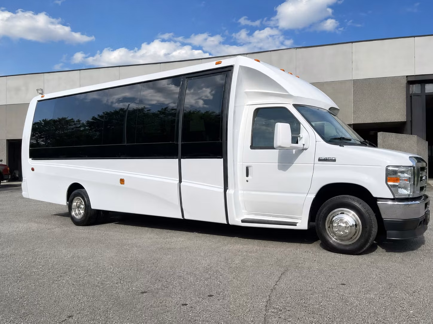 18 passenger minibus
