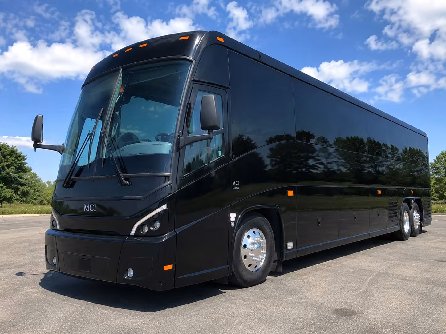 concord corporate groups trust charter buses for stress free airport runs